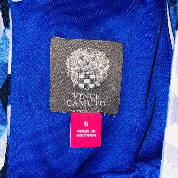 Vince Camuto Sleeveless Abstract Print Shift Dress 6 - Picture 5 of 5